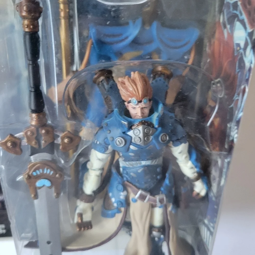 WARMACHINE LORD COMMANDER STRYKER ACTION FIGURE.